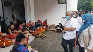 WALI KOTA TINJAU KEBAKARAN KANTOR DISDIK
