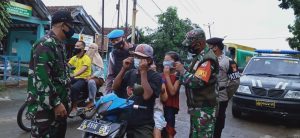 Polsek Cibarusah Gelar Operasi Yustisi di Jalan Raya Loji