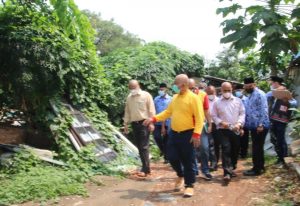Walikota Bekasi Terjun Kelapangan Janji Tuntaskan Persoalan Banjir dan Kesehatan Masyarakat