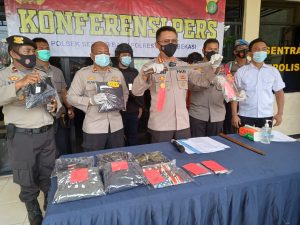 Berbuat Onar Pada Pedagang Dua Preman Kambuhan Di Amankan Polisi