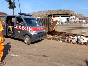 Ratusan Pemulung TPA Burangkeng Di Tes Sweb Petugas