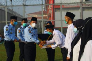 Tiga Warga Binaaan Lapas Pasir Tanjung Cikarang Bebas Dan Ratusan Lainnya Dapat Remisi Idul Fitri