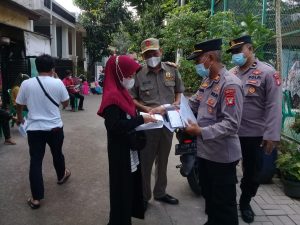 Polsek Cikarang Timur Lakukan Pengamanan Vaksinasi di KTJ Jatireja
