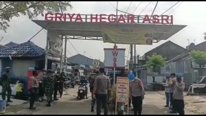 Warga Enam RT Di Cikarang Pusat lakukan Lockdown Mikro