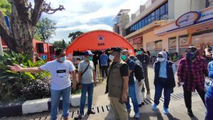 Walikota Bekasi Kosongkan Area Parkir RSUD Untuk Penambahan UGD Dengan Tenda BPBD