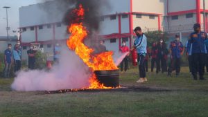 Lapas Cikarang Lakukan Pelatihan Pencegahan Dan Simulasi Kebakaran