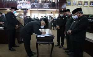 Pemkot dan DPRD Sepakat Perubahan KUA dan Perubahan PPAS APBD Kota Bekasi