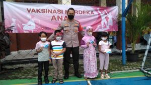 Polsek Cikarang Pusat Klaim 90 Persen Lakukan Vaksinasi Pada Pelajar