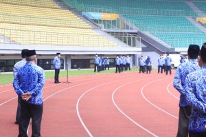 Plt Walikota Bekasi Arahkan Challenge Lurah dan Camat Mengenai Pelayanan Kependudukan Secara Gratis