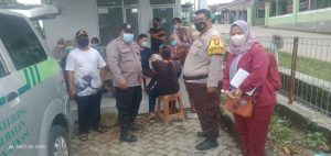 Polsek Cibarusah Gelar Vaksinasi Serentak Di Dua Desa