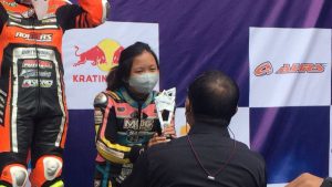 Berawal Nonton Balap Motor, Wanita Muda Cita-cita Menjadi Joki Motor