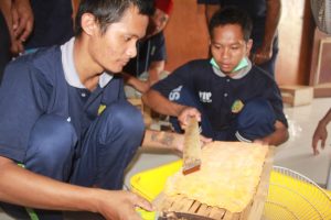Warga Binaan Lapas Kelas IIA Cikarang Dapatkan Pelatihan Pembuatan Oncom