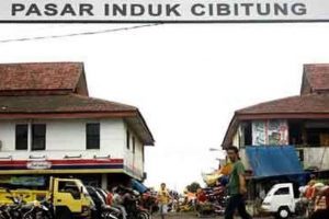 Diharuskan Pembayaran Pajak 11 Persen, Pedagang Pasar Induk Cibitung Memanas