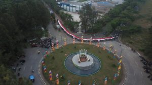Merah Putih Dengan Panjang 72 Meter di Bentangkan Sambut Hari Jadi Kab Bekasi