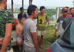 Hendak Curi Kotak Amal Masjid Di Amankan Warga