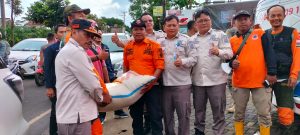 Camat Se Kabupaten Bekasi Salurkan Bantuan Untuk Masyarakat Terdampak Gempa di Cianjur