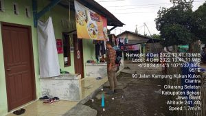 Pelaku Berkaos Kuning Curi Motor Karyawati Pabrik Di Rumah Kontrakan