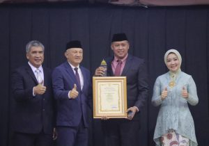 PEMERINTAH KOTA BEKASI RAIH PRNGHARGAAN POSYANDU AWARD TINGKAT PROVINSI JAWA BARAT
