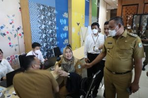 Kantor Pelayanan Pajak Bekasi Raya menjadi Project Pertama Pelaksanaan Implementasi NIK Sebagai NPWP Wajib Pajak Di Pemkot Bekasi.