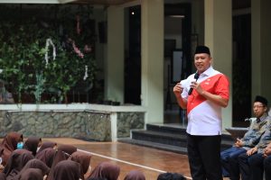 PLT WALI KOTA BEKASI BERIKAN MATERI WAWASAN KEBANGSAAN