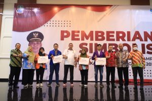DPRD KABUPATEN MINAHASA SELATAN TUKAR PIKIRAN PERDA BUMD KOTA BEKASI