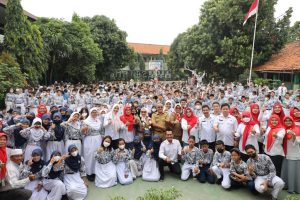 Kembali Datangi Sekolah Bunda Literasi Gali Potensi Siswa