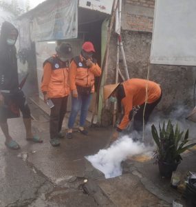 Antisipasi DBD Saat Musim Penghujan,FPRB Tambun Selatan Lakukan Poging