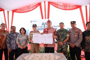 Digelar di seluruh Indonesia, Plt. Wali Kota Bekasi Ikut Serta dalam Gerakan Pemasangan Tanda Batas (GEMATAPAS)