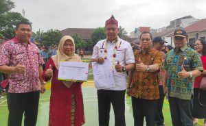 Tri Adhianto Serahkan Asset Sarana Prasarana Penunjang Pendidikan ke SMK Negeri 14 Kota Bekasi