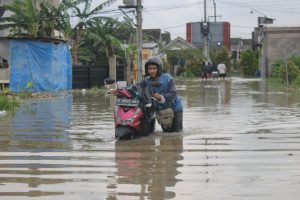 Ratusan Rumah di PNR Kecamatan Karang Bahagia Terendam Banjir
