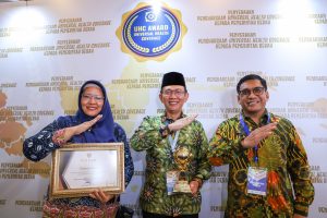 Peserta JKN Capai 98,07 Persen, Pemkab Bekasi Diganjar Penghargaan Kemenko PMK