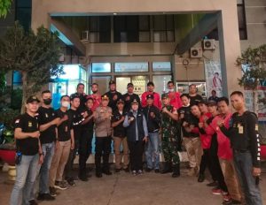 Camat Bekasi Timur Gelar Cipta Kondisi Dengan Patroli Malam di 4 Kelurahan se Kecamatan Bekasi Timur.