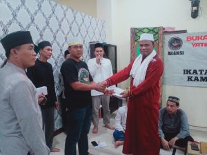 Ikatan Silaturahmi Warga Kampung Rawa Bugel Raya, Lakukan Santunan Anak Yatim