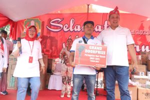Puncak Hari Buruh di Kota Bekasi, Plt Wali Kota Katakan Para Pekerja Harus Terdaftar Di BPJS Ketenagakerjaan.
