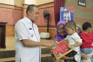 Tri Adhianto dalam Seminar Imunisasi Tahun 2023: “Tingkatkan Pengelolaan Posyandu di Kota Bekasi