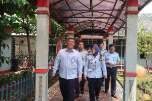 Kepala Kantor Wilayah Kementerian Hukum dan HAM Jawa Barat,kunjungi Lapas Bekasi