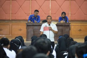Lantik 285 Tenaga Kesehatan PPPK Kota Bekasi, Plt. Wali Kota Bekasi Harap Agar Pelayanan Kesehatan untuk Masyarakat Meningkat
