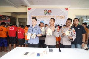 Puluhan Pelaku dan Penadah Sepeda Motor Di Amankan Polsek Cikbar