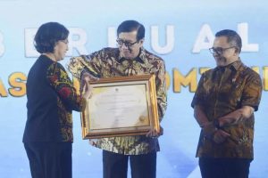 Menkumham RI Yasonna H Laoly Berhasil Meraih Penghargaan Atas Kinerja Anggaran Terbaik Tahun 2022