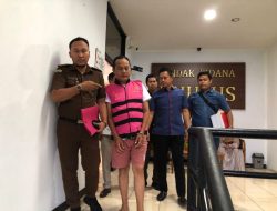 PJ Kepala Desa Samudera Jaya Di Tahan Kejaksaan Negeri Kabupaten Bekasi