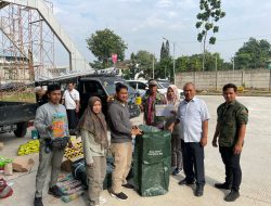 Pemkot Bekasi Berikan Sarpras Pendukung Program Kampung Iklim Kepada 9 RW