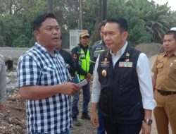 PJ Bupati Bekasi Diprotes Seorang LSM Karena Banyak Kontraktor Kurangi Volume Proyek APBD Saat Lakukan Monitoring Jalan