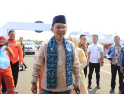 Meriahkan Hari Koperasi ke-76, Pemkab Bekasi Gelar Lomba Fashion Show Batik Bekasi