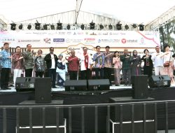JKT 48 Warnai Kota Jababeka Melalui Event Sakura Matsuri 2023