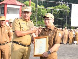 Apel Pagi, Pemerintah Kota Bekasi Kukuhkan Forum Kota Bekasi Sehat dan Serahkan Beberapa Penghargaan