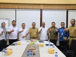 Rapat Perdana Pj. Wali Kota Bekasi Bersama Jajaran BUMD Bahas Optimalisasi Pelayanan Kepada Masyarakat