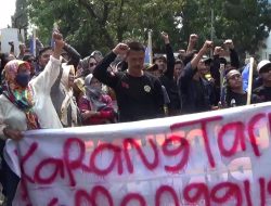 Pabrik Sari Roti Di Grudug Warga, Pinta Di Pekerjakan