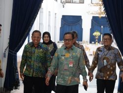 Pj. Wali Kota Bekasi Tandatangani Komitmen Implementasi Kartu Kredit Indonesia (KKI) untuk Pemda se- Jawa Barat