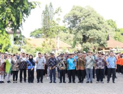 Pimpin Apel Pagi di Lingkungan Kantor Gedung Teknis, Pj. Wali Kota Bekasi Ingatkan untuk Tegakkan Netralitas