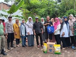Dinsos Kab Bekasi Gerak Cepat Beri Bantuan Warga Yang Rumahnya Ambruk